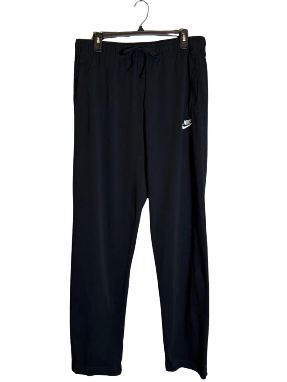 Nike these sportswear